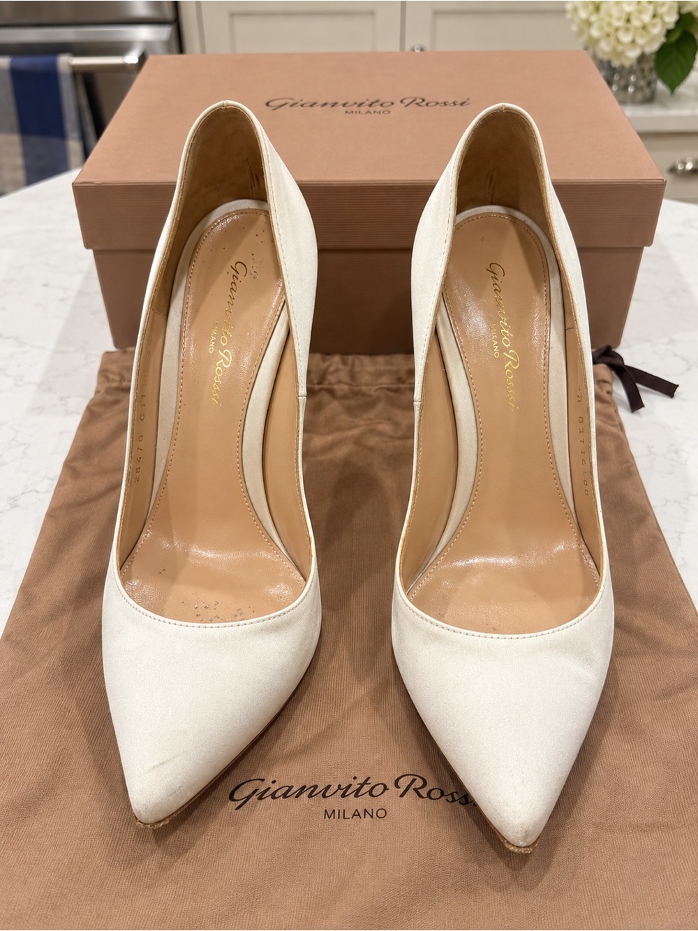 Gianvito Rossi Cream Pointed-Toe Leather Stiletto Pumps